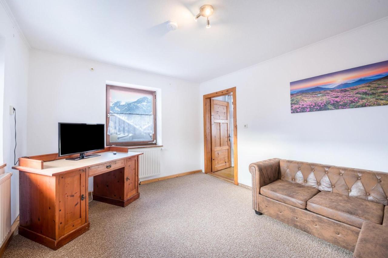 Apartment Maratim Zur Zugspitze 埃尔瓦尔德 外观 照片